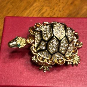 Yufeng turtle trinket box